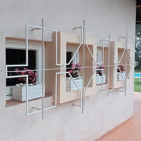 Ines With Pool And Jacuzzi Hot Tube