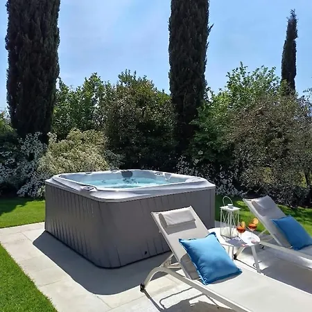 Ines With Pool And Jacuzzi Hot Tube Villa